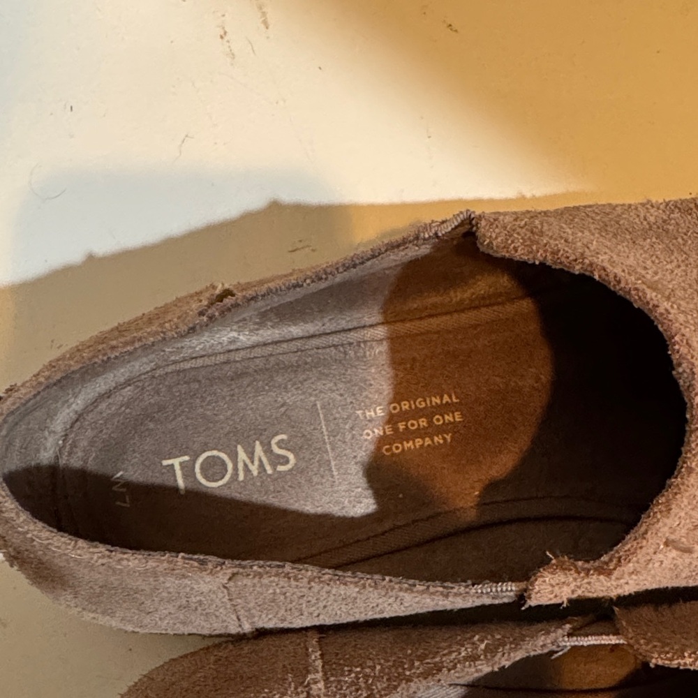 TOMS Women's Tan Suede Ankle Booties - Picture 3 of 5